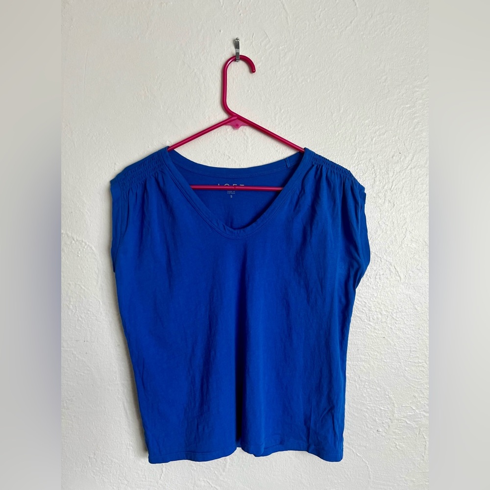LOFT Smocked V-Neck Muscle Tee Size Small